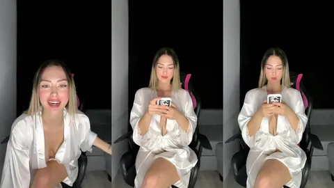 Tiktok yayınında meme dekolte veren sarışın kevaşe