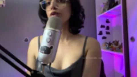 Senadeska ASMR Çok Sıcak Mikrofon Yalamalar Video İzle.ts