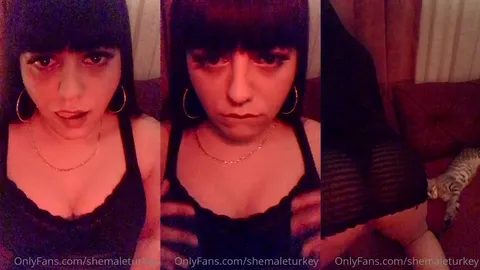 TS Cagla Esmersoy aka shemaleturkey OnlyFans – Do you want to cum on my face