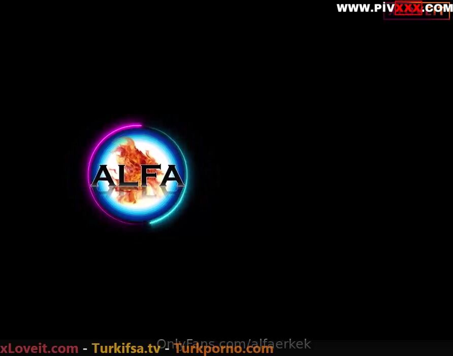 Alfa erkek porno türbanlı kölesine eziyet edip sakso çektirdi İfşa Videoları